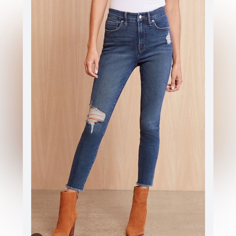 Good American 4/27 Good Legs Crop Frey Hem jeans